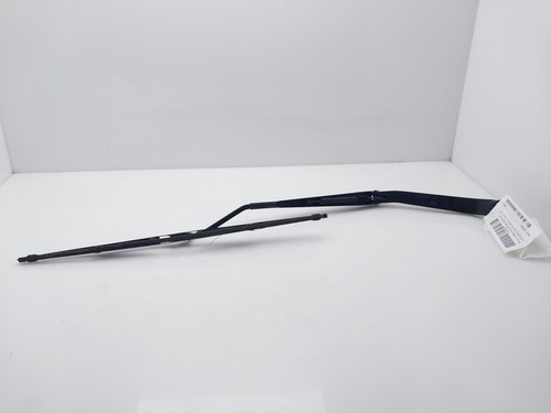 8521142090 front wiper - arm, rh