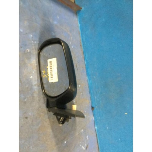Door mirror left hand toyota - hand,