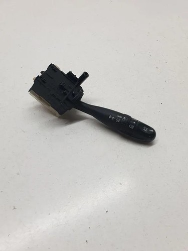 Toyota rav a2 hazard - 4,